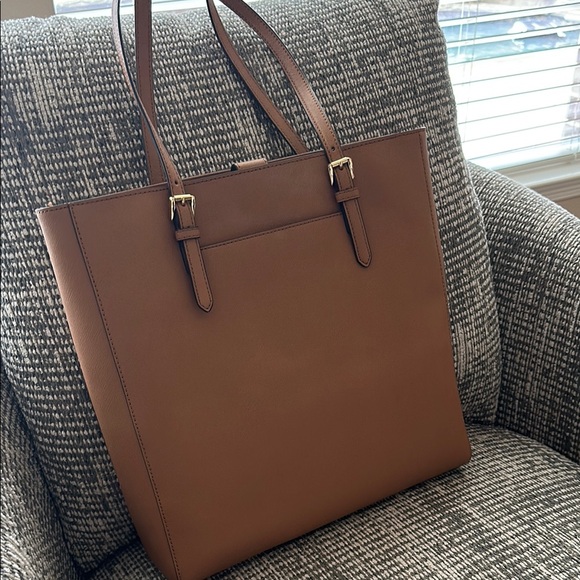 Michael Kors Tote - Picture 4 of 7